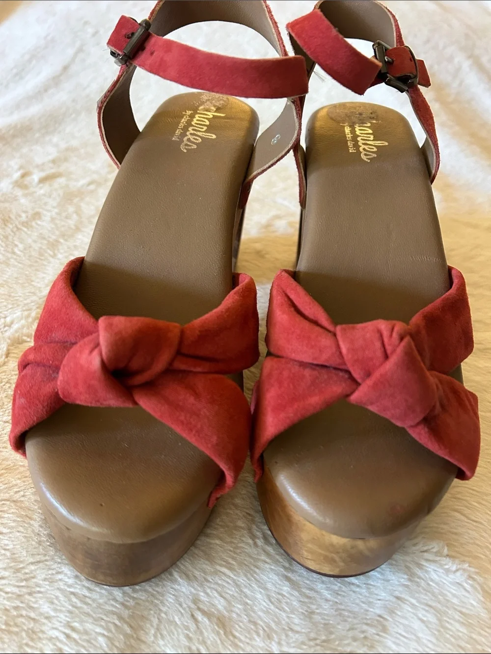 NWOB Charles David Red Suede Knot-Front Platform Sandals